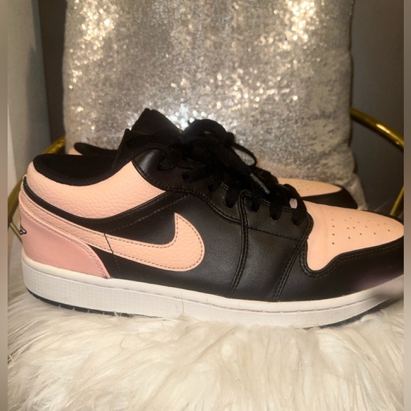 Air Jordan 1 Low “Crimson Tint” - Picture 10 of 11